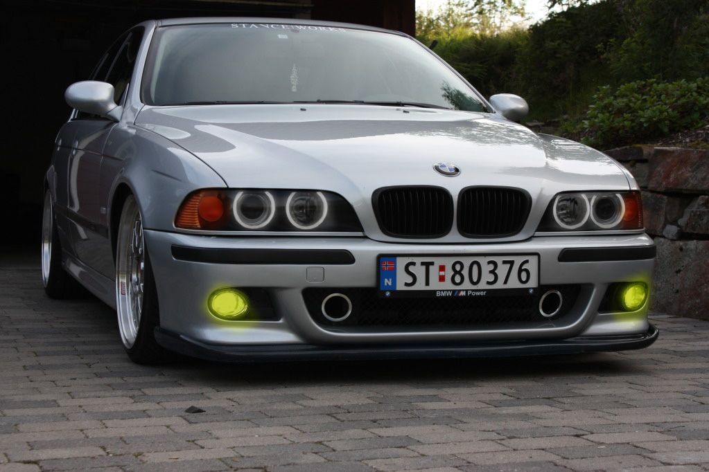 bmwe39Light.jpg