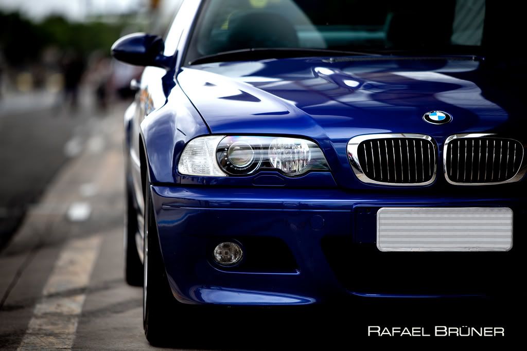 IMAGE: http://i1246.photobucket.com/albums/gg608/Rafaelbruner/BMW/BMWM3frente.jpg