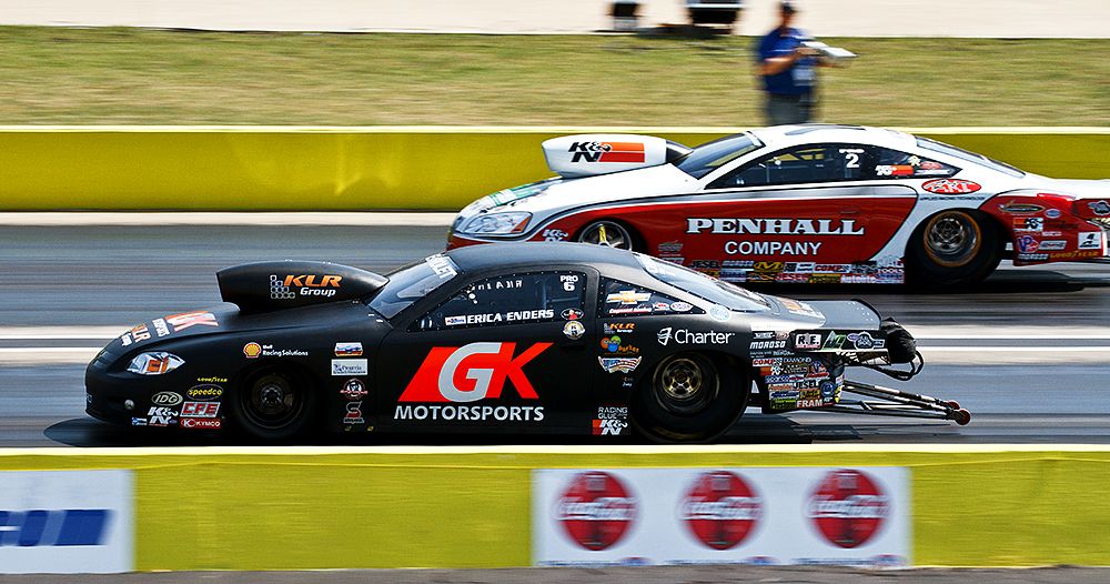 IMAGE: http://i1246.photobucket.com/albums/gg618/DaveHansen/NHRA%20Dallas%202012/IMG_1701.jpg