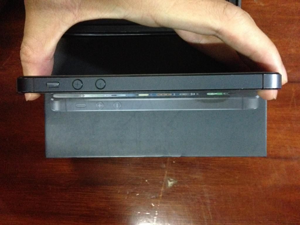 Bán IPhone 5 Quốc Tế (mỹ) Đen !!!!!! - 2