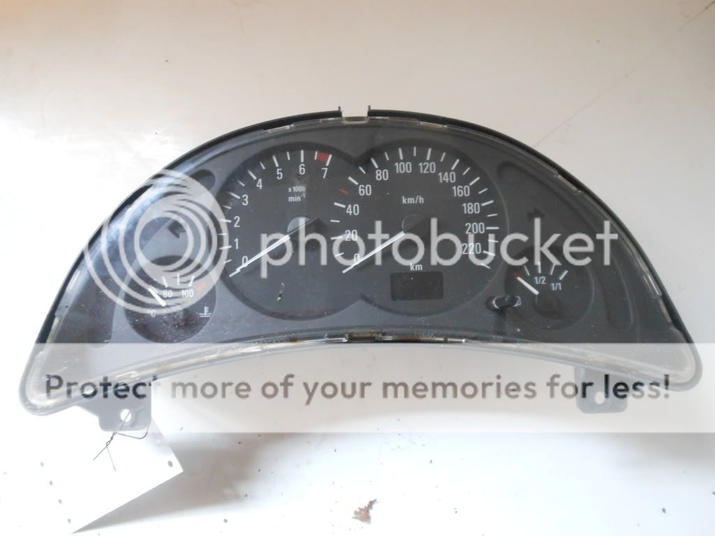 Opel Corsa C Tachometer 09166814FL VDO 110008988009