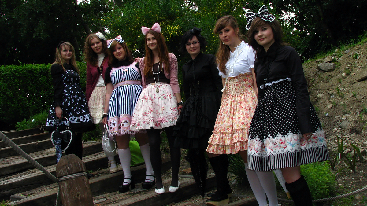 Historický prvý meet-up slovenskej lolita komunity, máj 2011